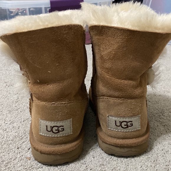 Ugg Bailey Button Boot Kids - Picture 4 of 4